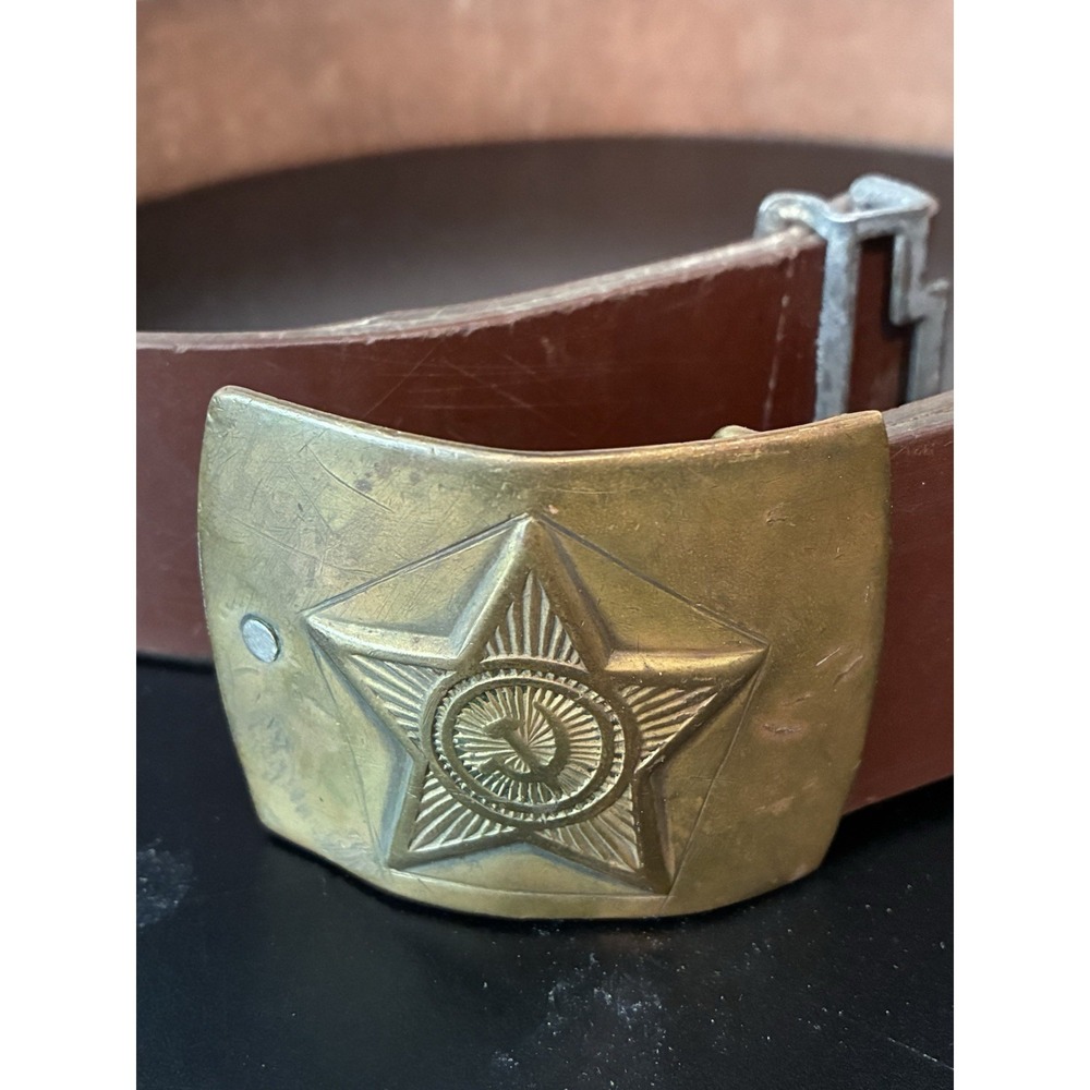 Russian Military Genuine Leather Belt Brass Star Buckle Original Vintage 1960's